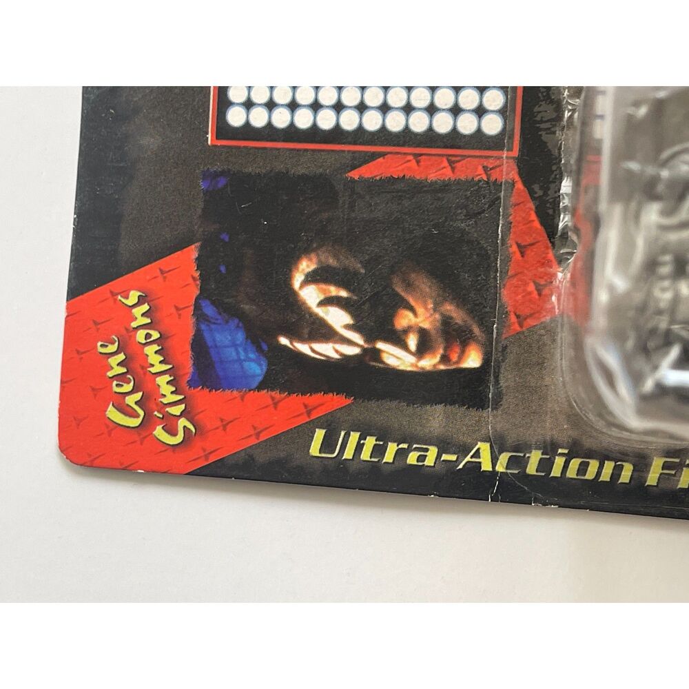 Gene Simmons KISS Special Edition Ultra Action Figure by McFarlane Toys 1997 - Picture 5 of 6